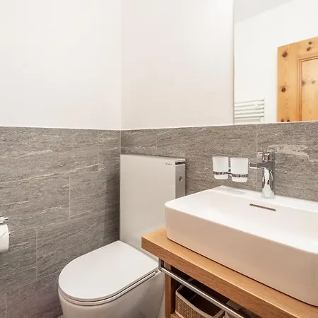Apartment Val Signina 1-13A By Interhome Laax