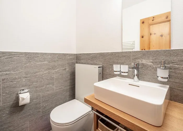 Homes - Val Signina 1-13a Laax